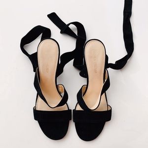 IVANKA TRUMP Black Heels